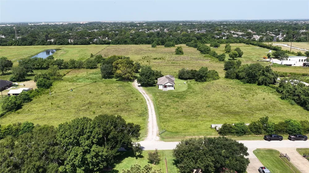15925 Merle Road Cypress, TX 77433
