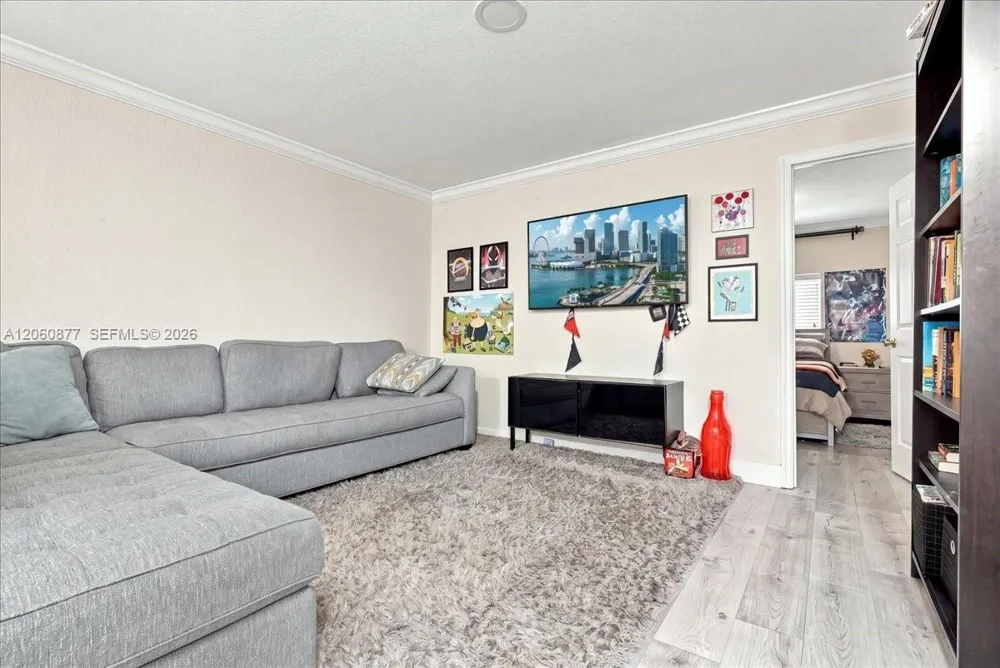 11495 NW 71st St Doral, FL 33178