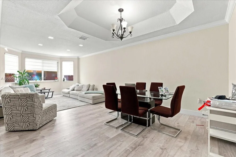 11495 NW 71st St Doral, FL 33178