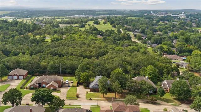 1424 Timber Lane McAlester, OK 74501