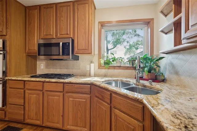 1424 Timber Lane McAlester, OK 74501