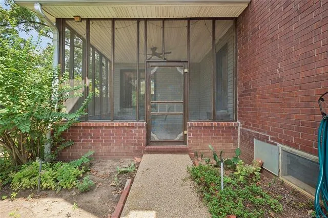 1424 Timber Lane McAlester, OK 74501