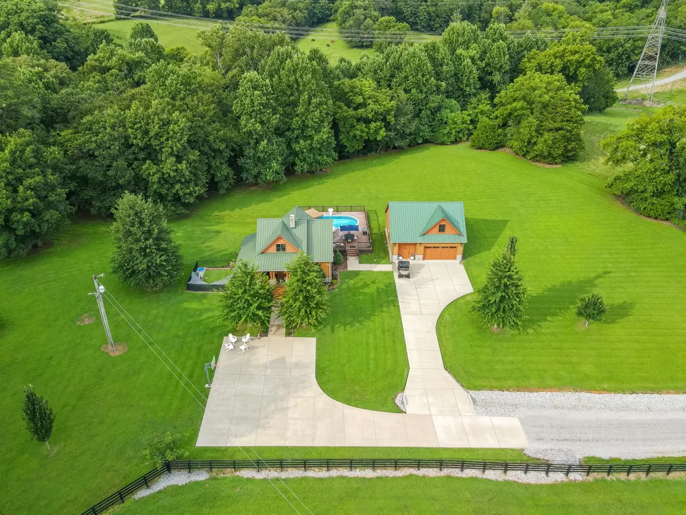 3350 Mooresville Hwy Lewisburg, TN 37091