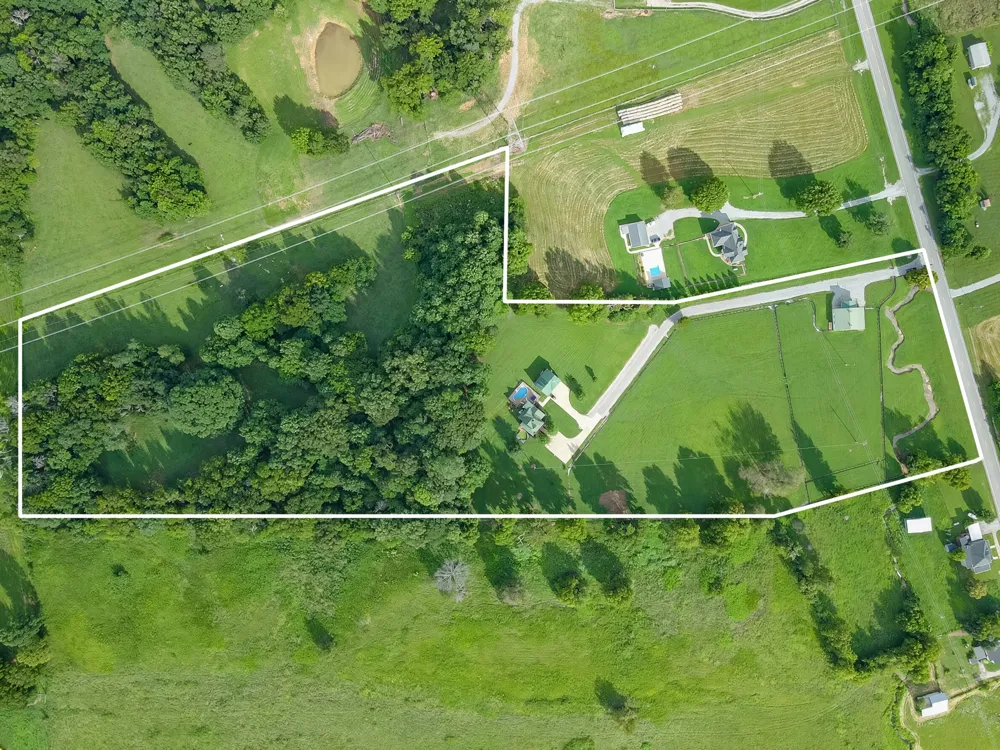 3350 Mooresville Hwy Lewisburg, TN 37091