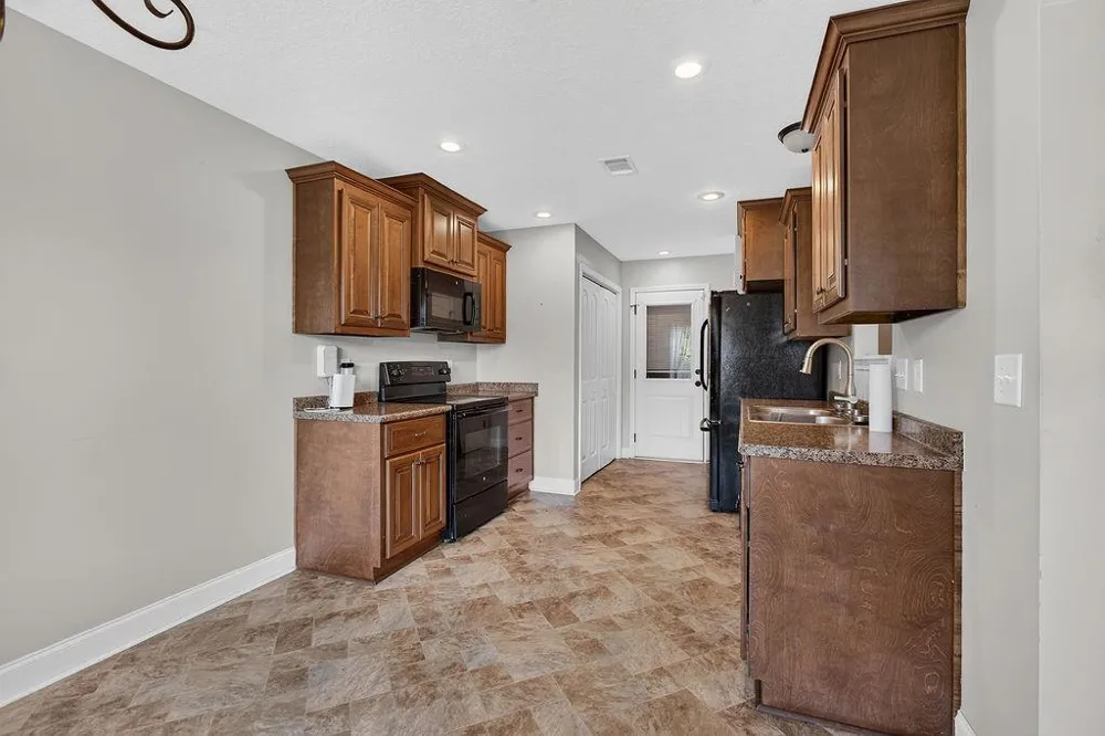 111 Winsted Court Perry, GA 31069