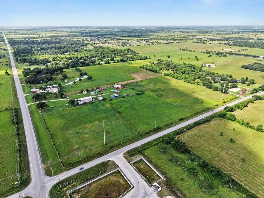 16923 Fm 362 Waller, TX 77484