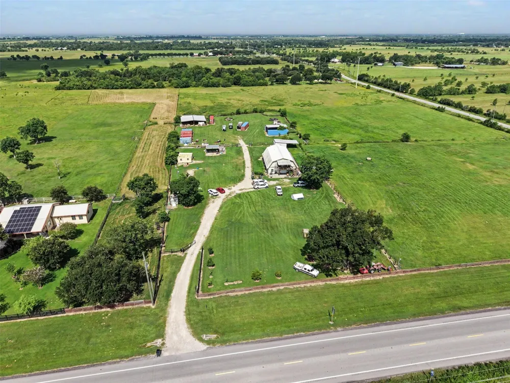 16923 Fm 362 Waller, TX 77484
