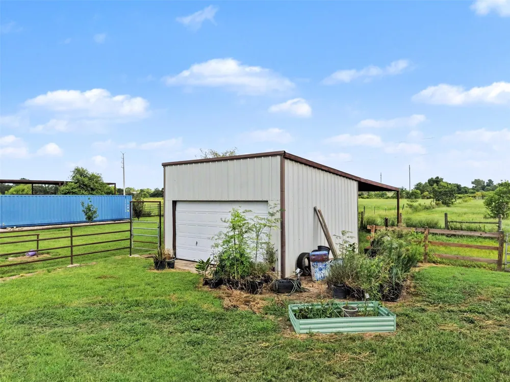 16923 Fm 362 Waller, TX 77484
