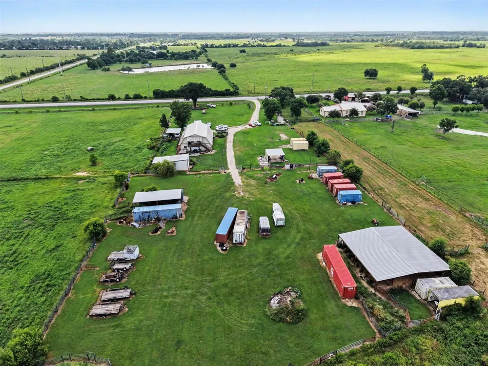 16923 Fm 362 Waller, TX 77484