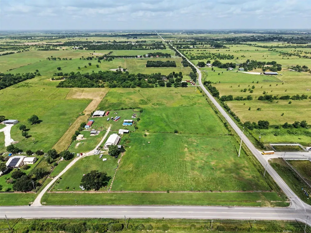 16923 Fm 362 Waller, TX 77484