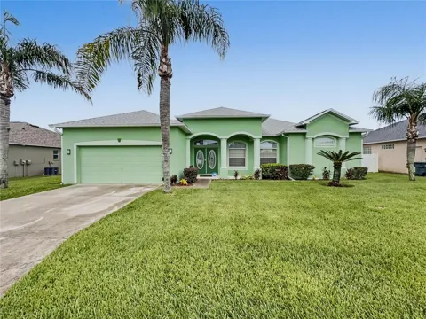 8155 WOODVINE CIRCLE
