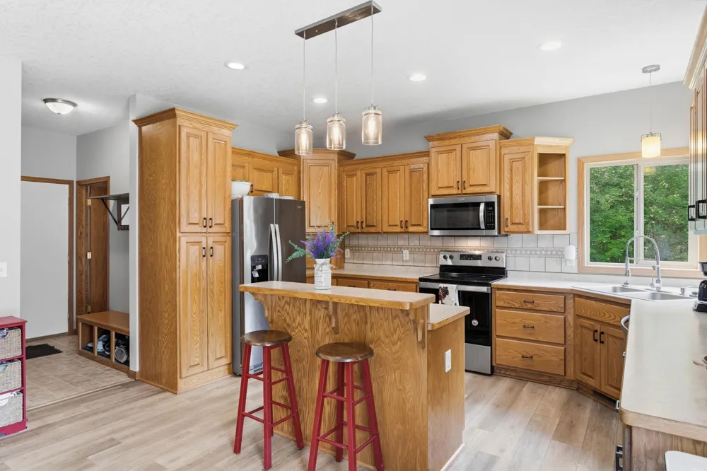 6359 301st Avenue NE North Branch, MN 55056