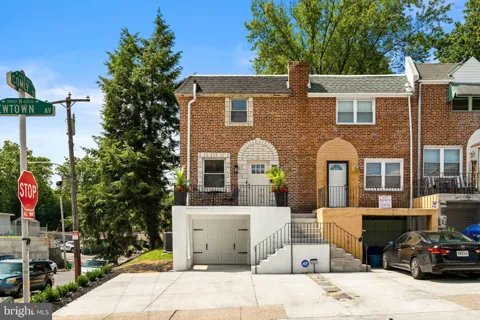 6000 NEWTOWN AVENUE