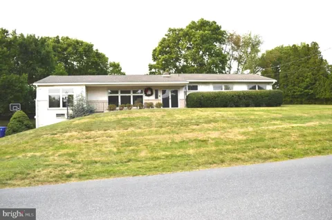 1406 REGENCY CIRCLE