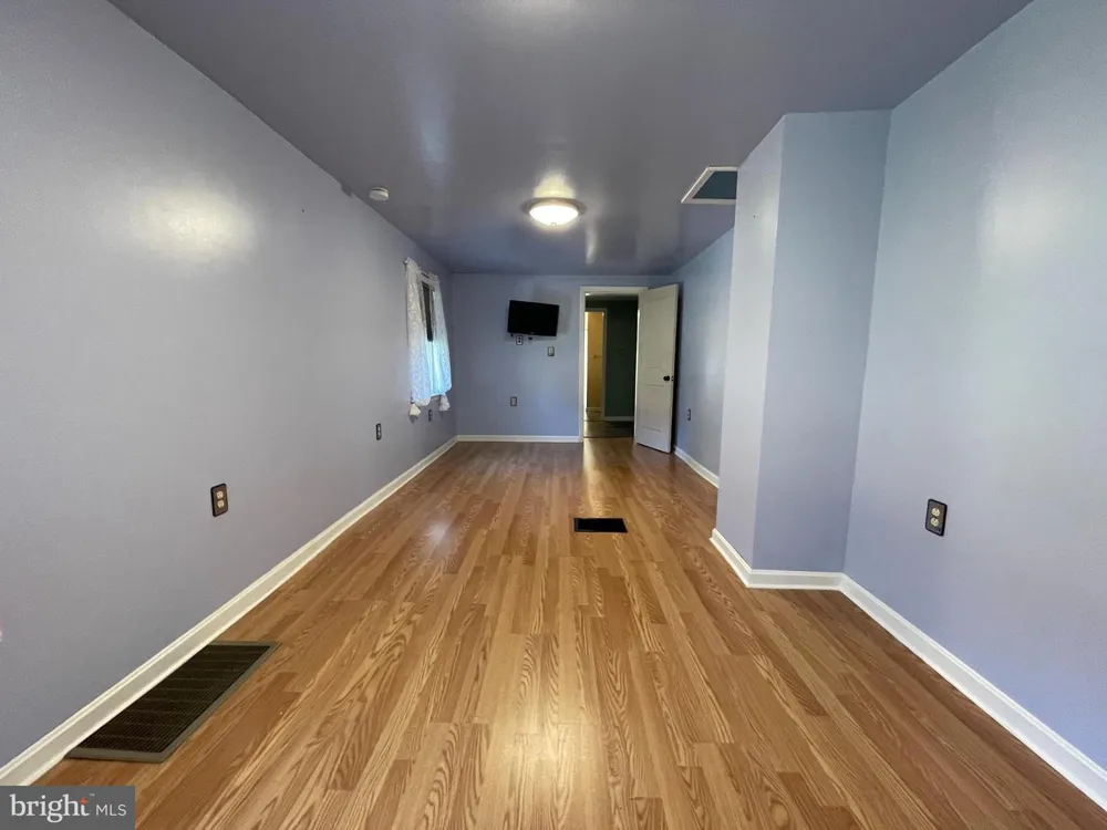 13002 MOORES HOLLOW ROAD SE Cumberland, MD 21502