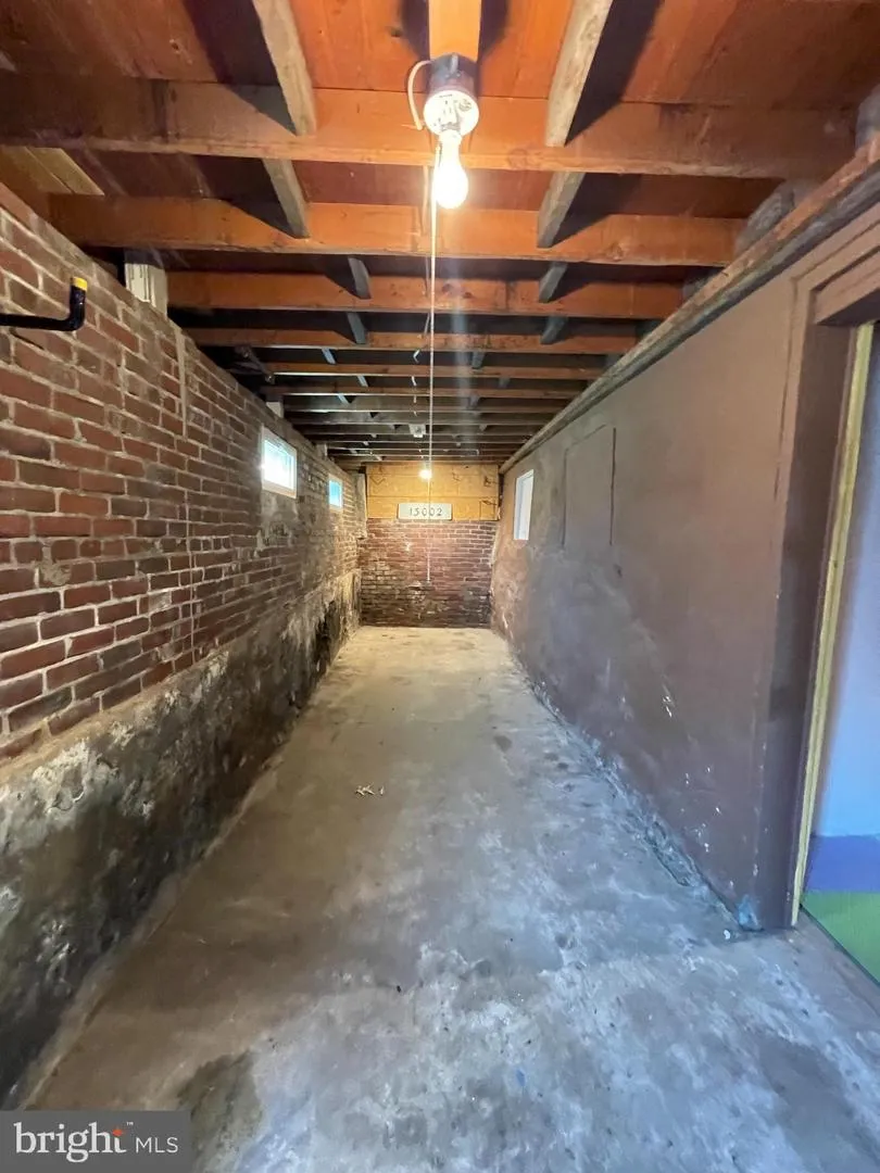 13002 MOORES HOLLOW ROAD SE Cumberland, MD 21502