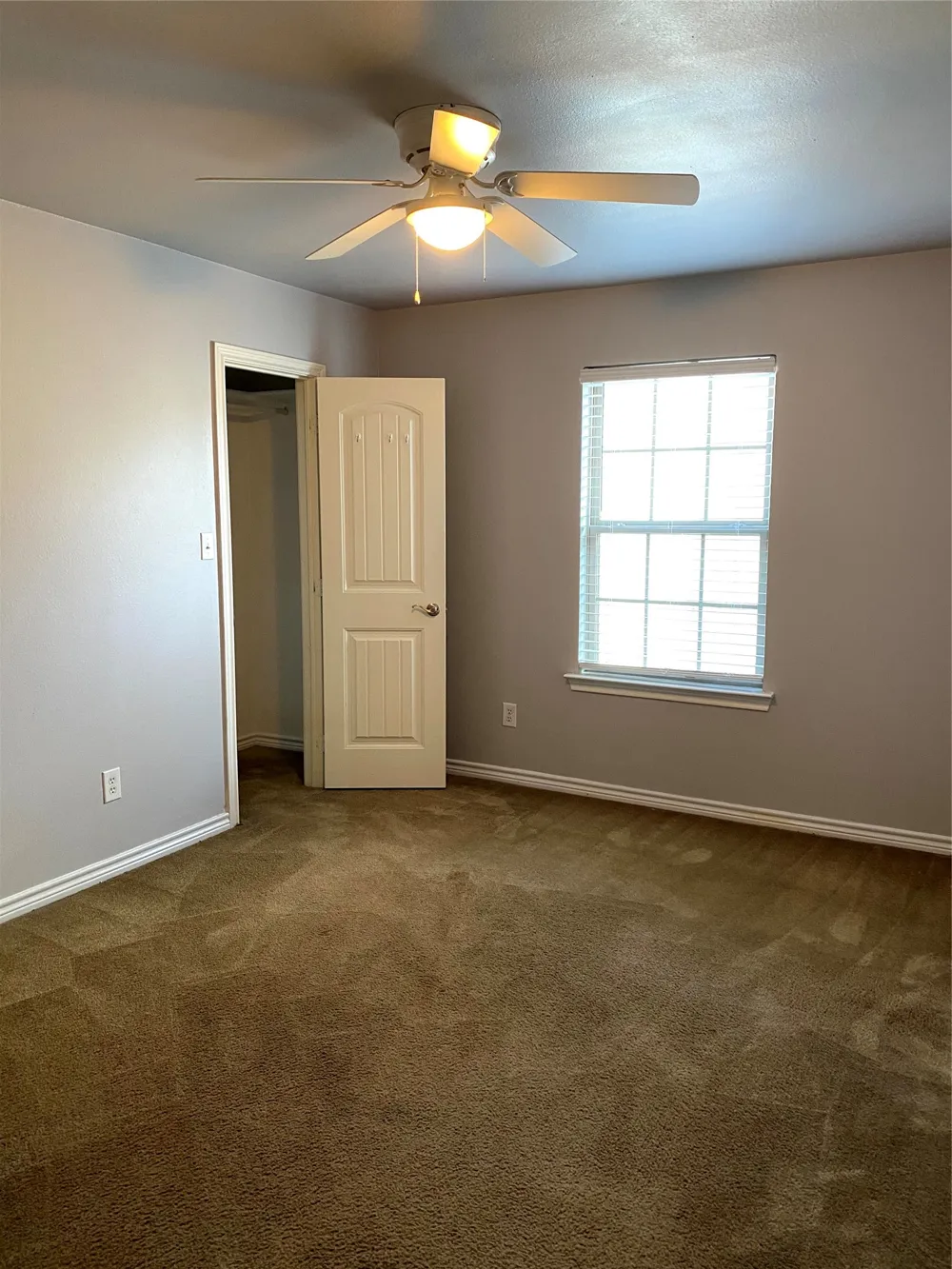 906 Parkplace Ridge Princeton, TX 75407