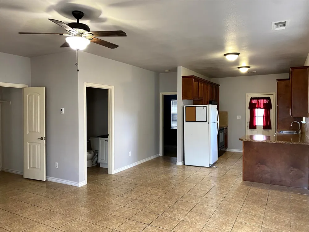 906 Parkplace Ridge Princeton, TX 75407