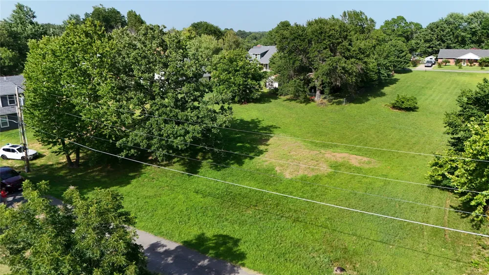 1697 W McGill Eufaula, OK 74432
