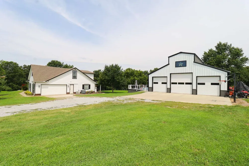 19203 E 460 ROAD Claremore, OK 74017