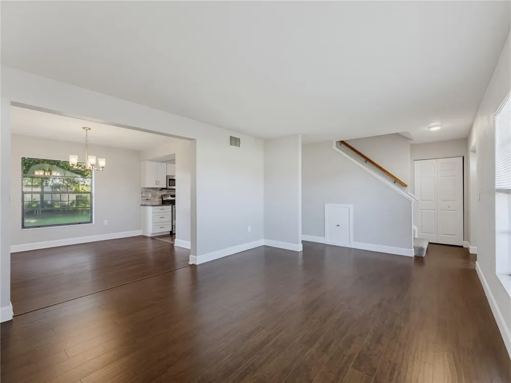 414 STILL MEADOWS CIRCLE E Palm Harbor, FL 34683