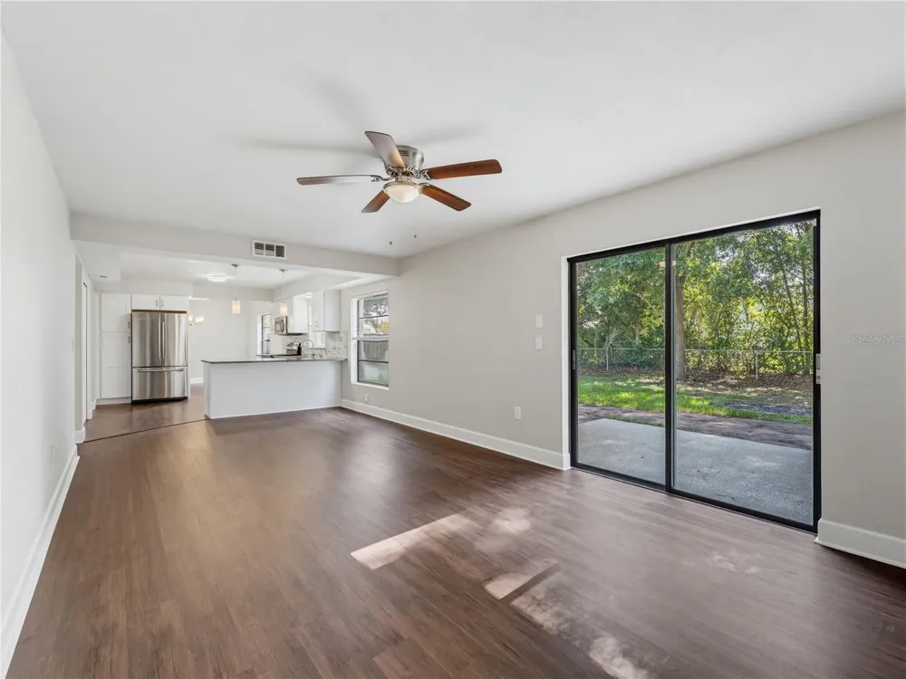 414 STILL MEADOWS CIRCLE E Palm Harbor, FL 34683