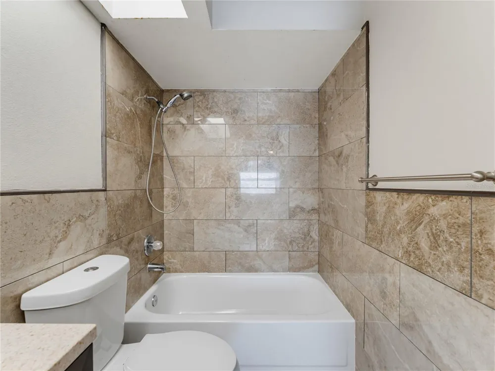 414 STILL MEADOWS CIRCLE E Palm Harbor, FL 34683
