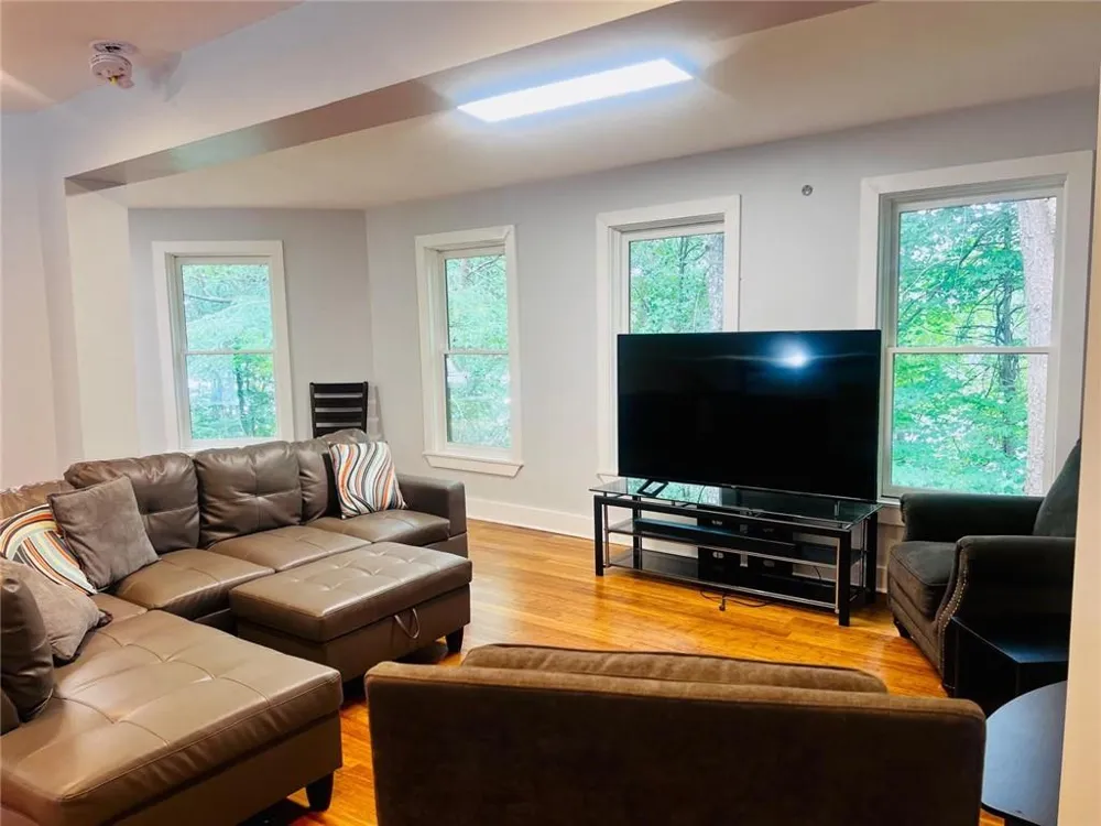 235 Moss Overlook Road Dawsonville, GA 30534