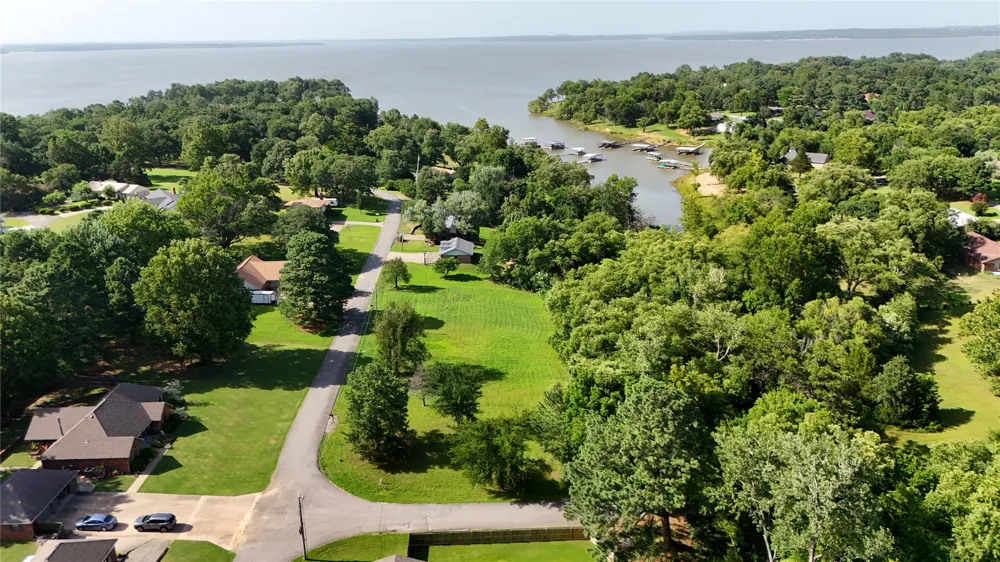 1730 E McGill Eufaula, OK 74432