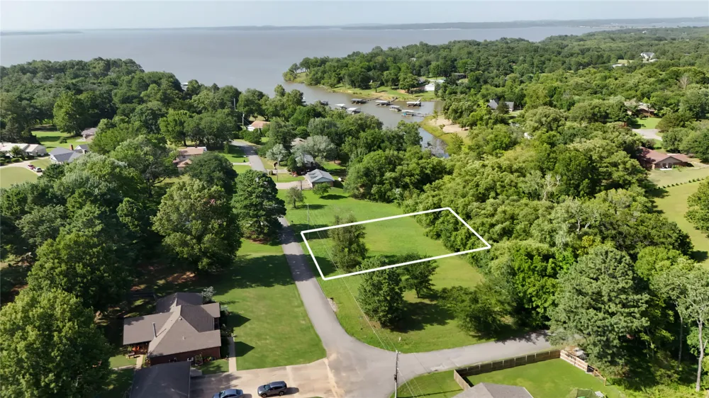 1730 E McGill Eufaula, OK 74432