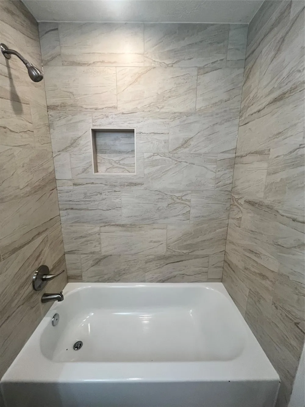 306 S Virginia Street La Porte, TX 77571