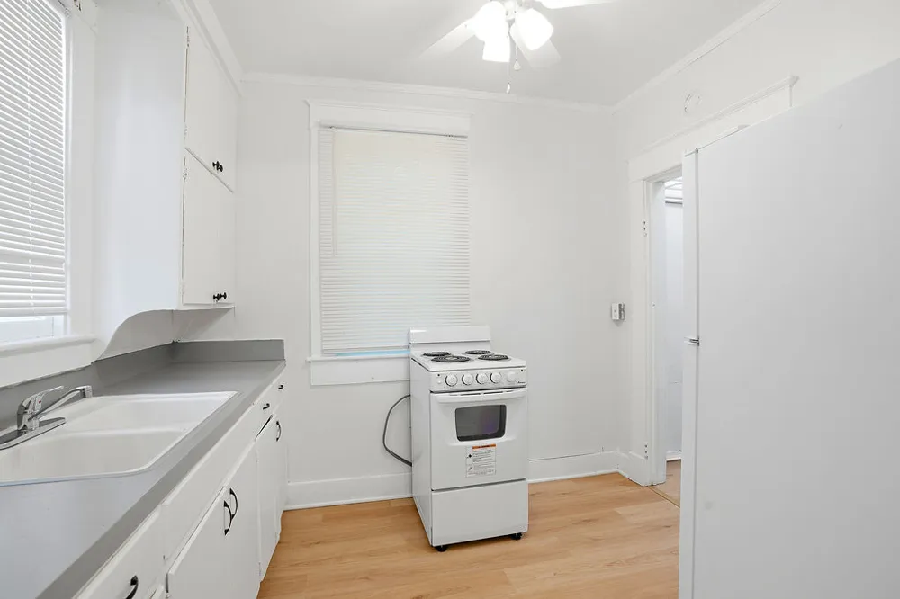 816 E 9th Ada, OK 74820