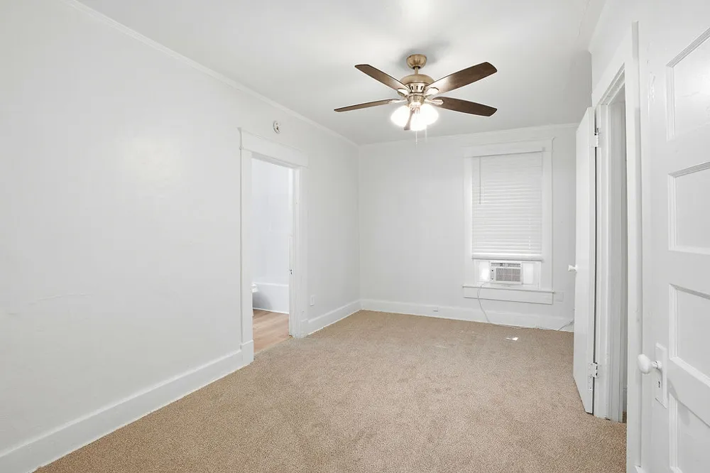 816 E 9th Ada, OK 74820