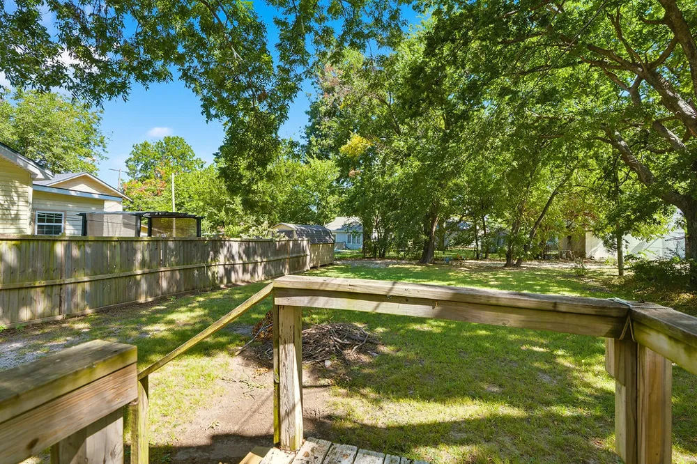 816 E 9th Ada, OK 74820