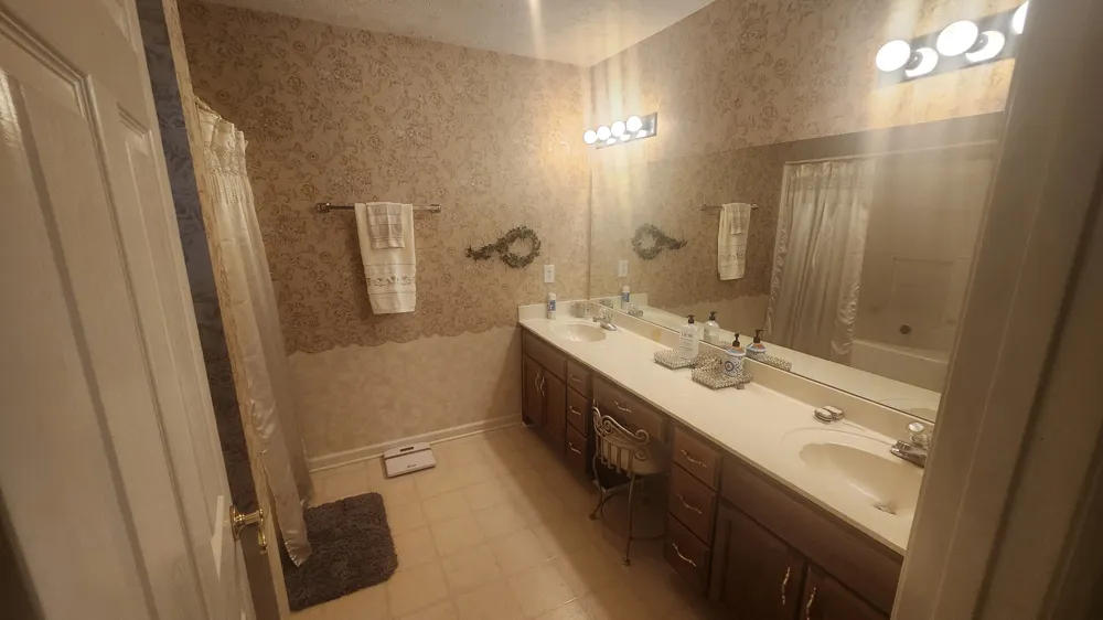 982 Trail Ridge Cir La Vergne, TN 37086
