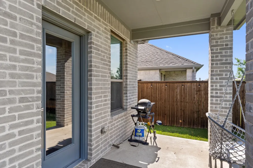 132 Chase Creek Drive Lavon, TX 75166