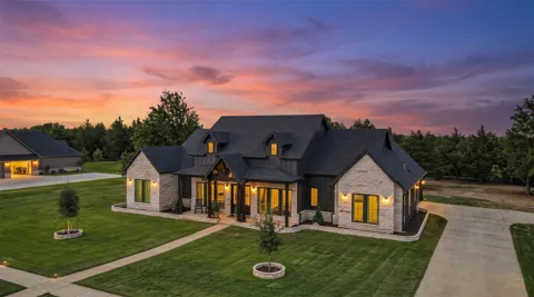 3591 Evergreen Lane