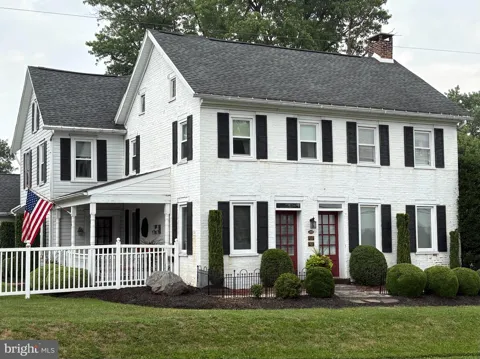 2895 TABLE ROCK ROAD