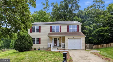 2700 TRED AVON COURT