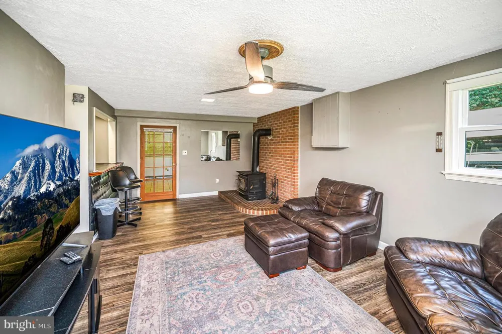 6122 7TH STREET King George, VA 22485