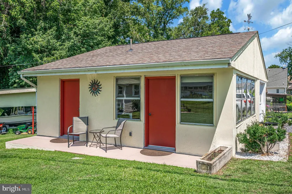 6122 7TH STREET King George, VA 22485