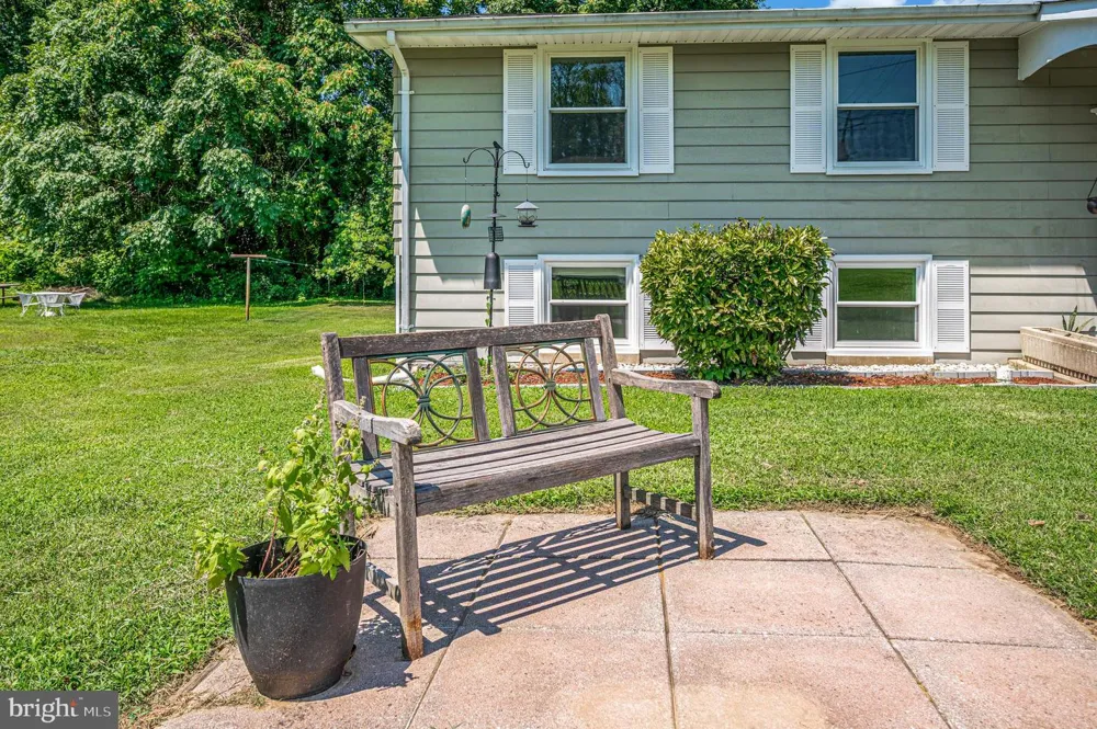 6122 7TH STREET King George, VA 22485