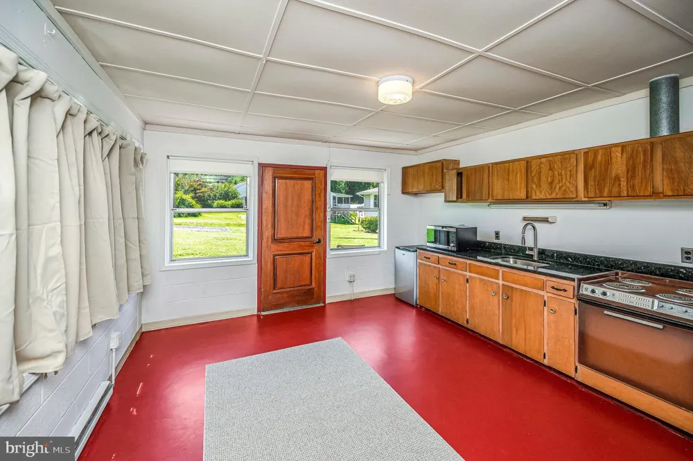 6122 7TH STREET King George, VA 22485