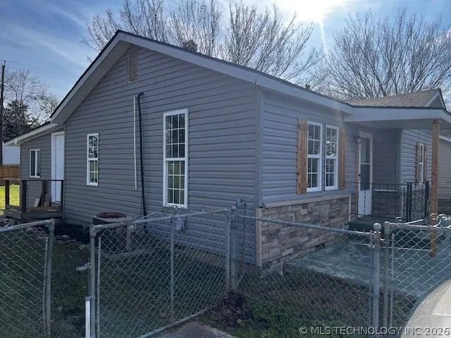2012 14th Street McAlester, OK 74501