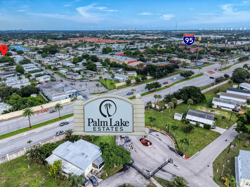 7411 43RD TERRACE ##502 Riviera Beach, FL 33404