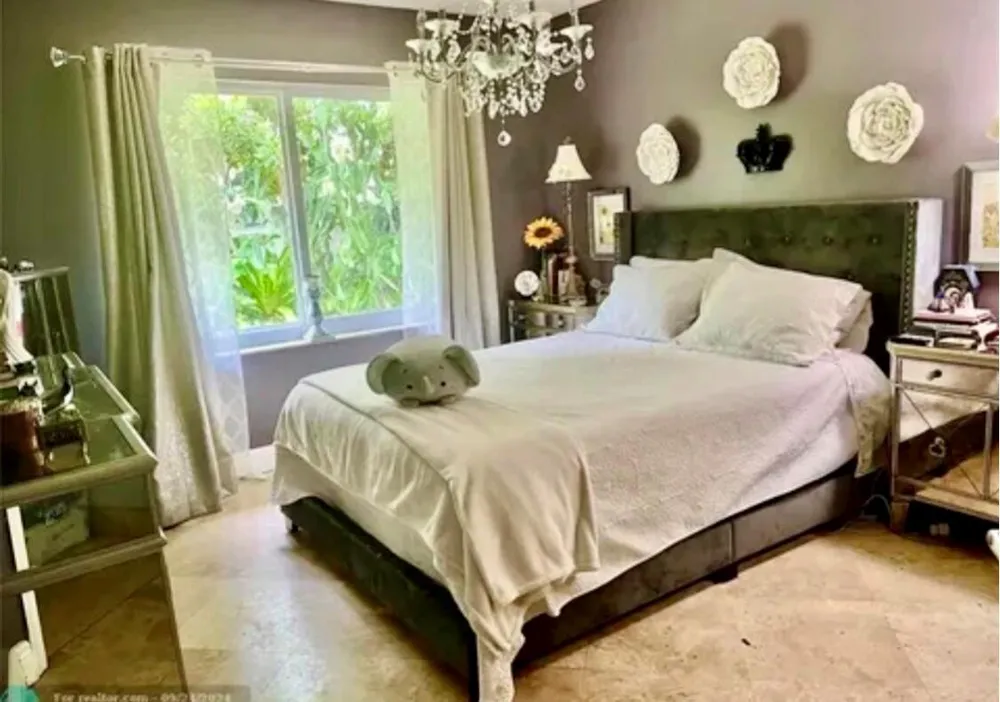 9285 NW 44TH COURT Coral Springs, FL 33065