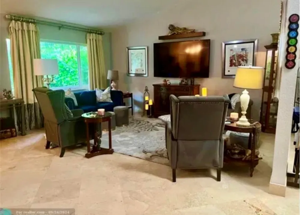 9285 NW 44TH COURT Coral Springs, FL 33065