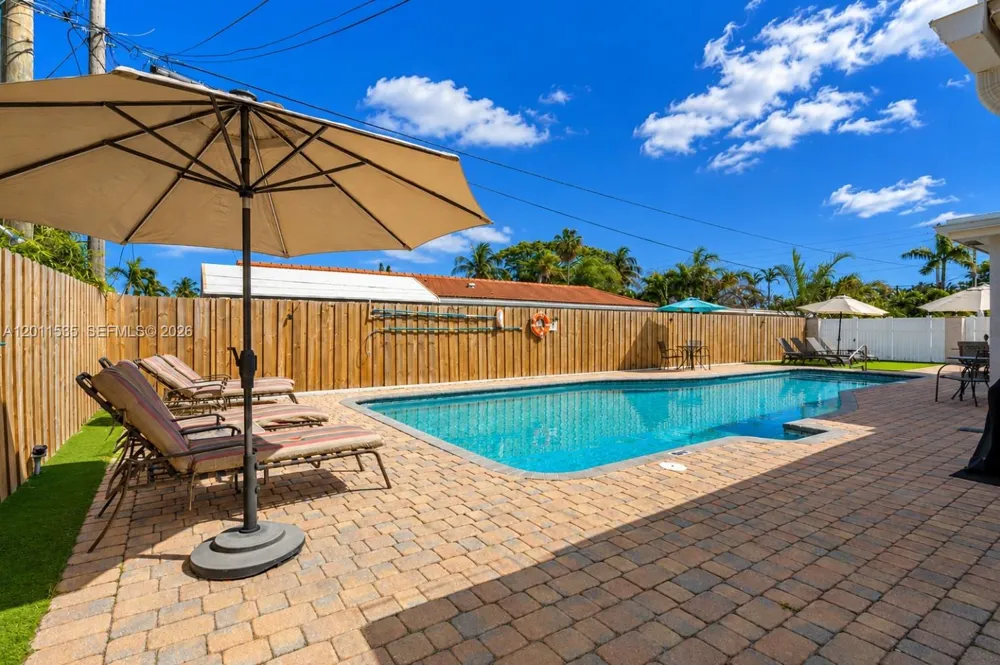 1660 NE 25th Ave Pompano Beach, FL 33062