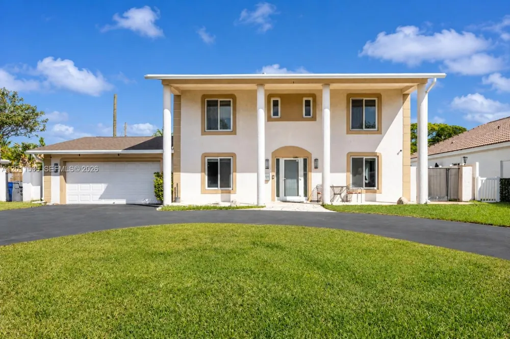 1660 NE 25th Ave Pompano Beach, FL 33062
