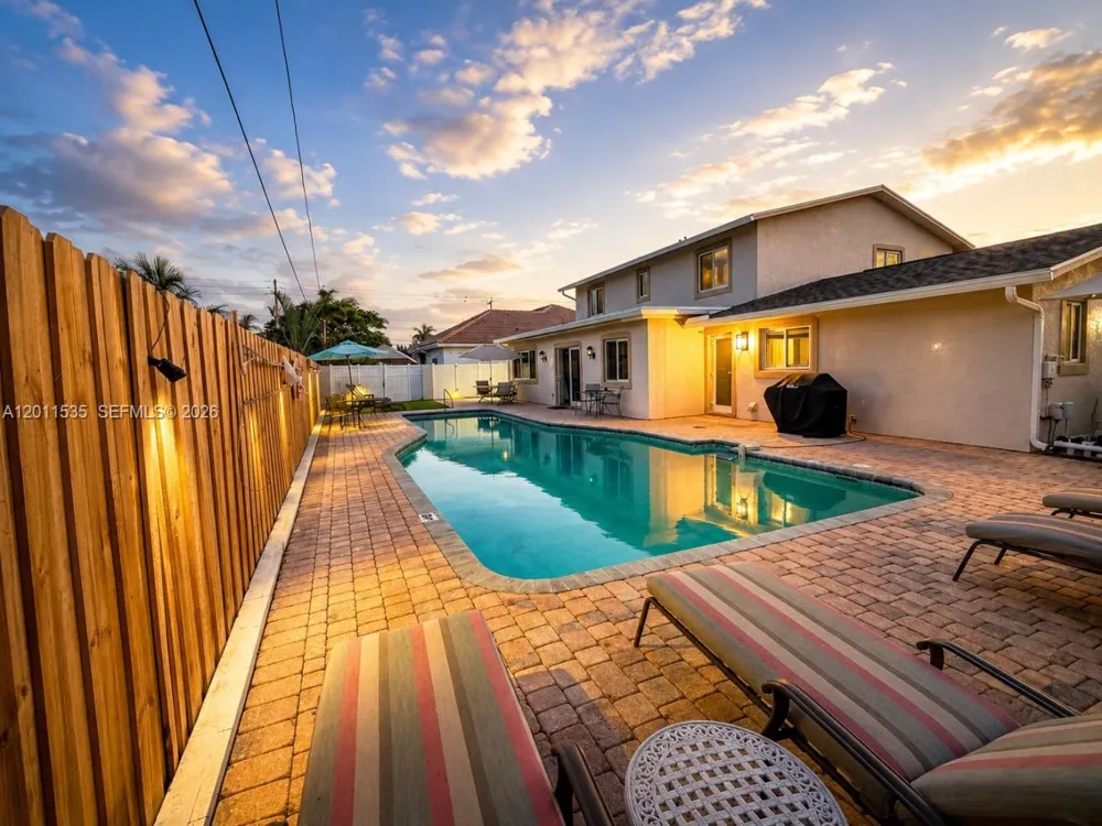1660 NE 25th Ave Pompano Beach, FL 33062